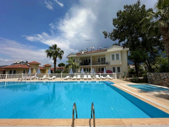 Furnished 3-bedroom upper duplex