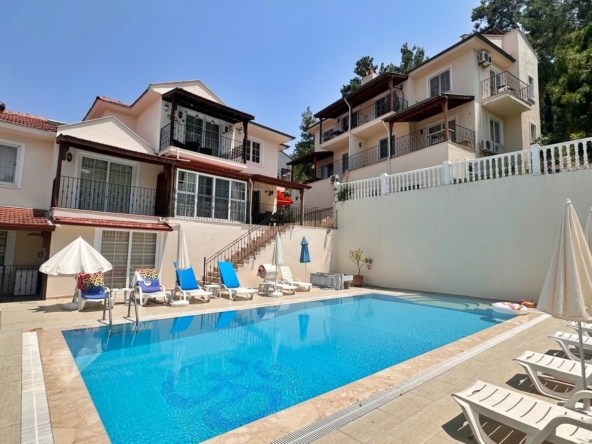 renovated 2-bed apartment in Hisaronu