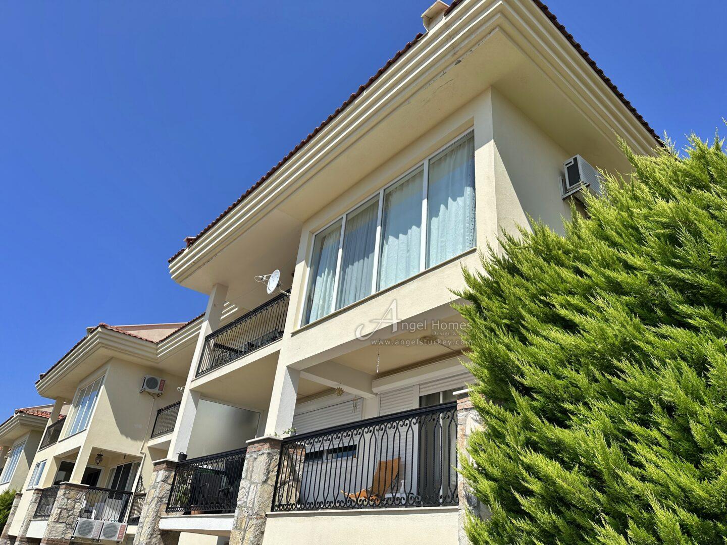 mobilyalı, 3 yatak odalı üst kat dubleks daire