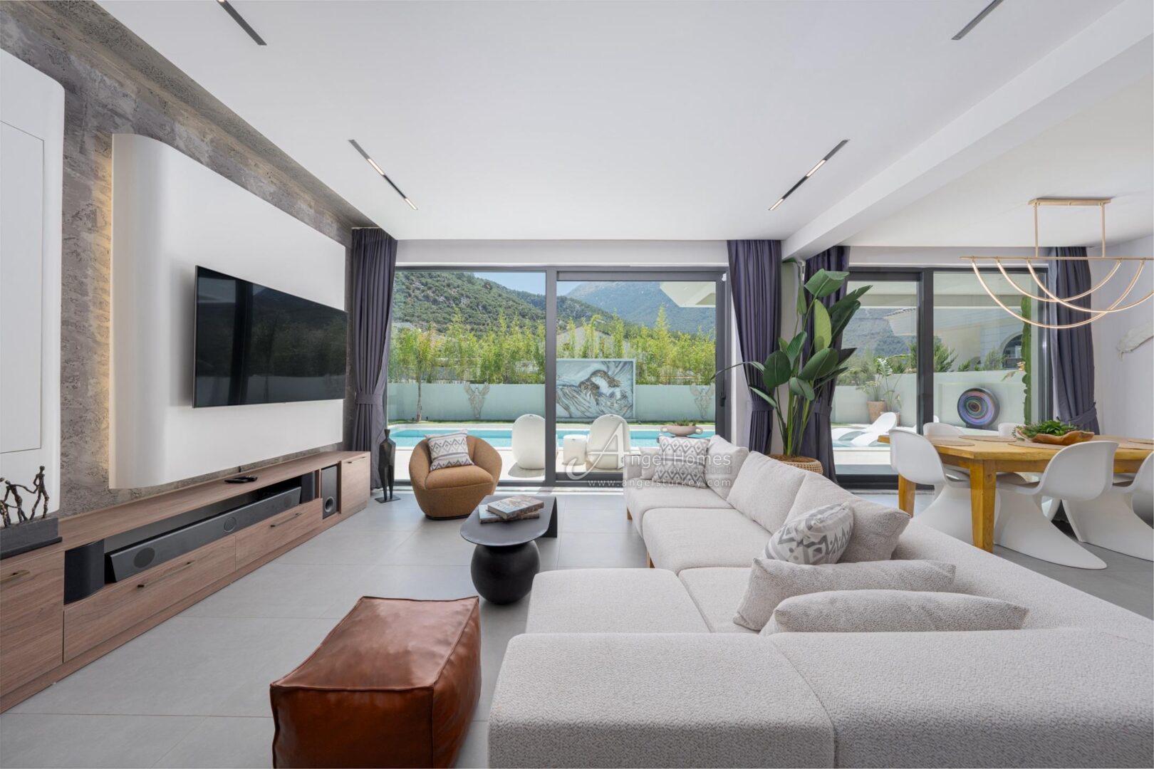 contemporary villa for sale