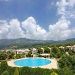 large 3-bed apartment in Ovacik