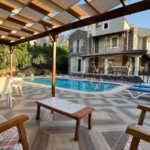 7-Bedroom large villa