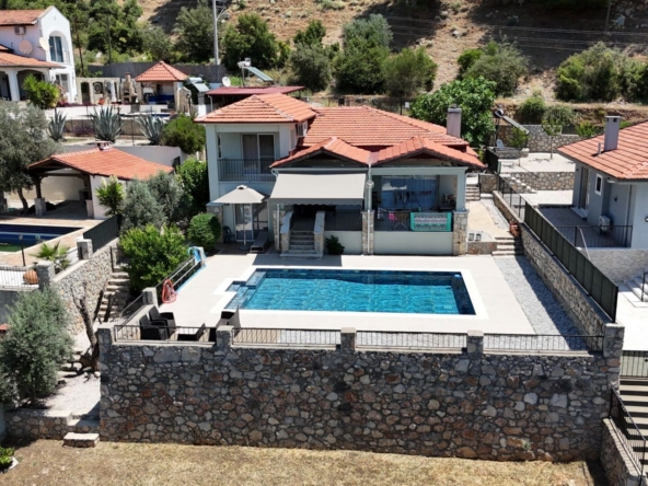 spacious 4-bedroom villa