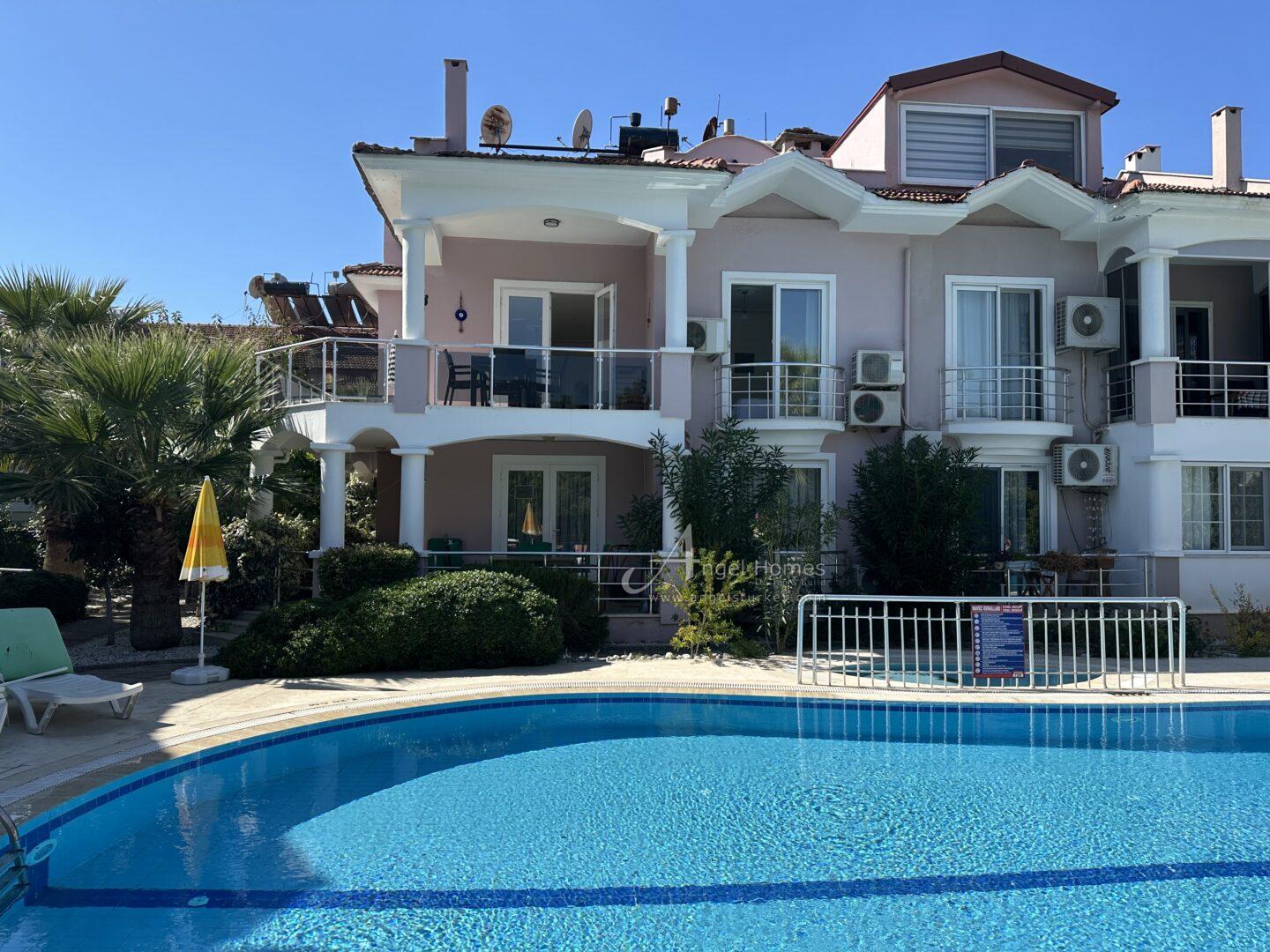 furnished 4-bed apartment in Hisaronu