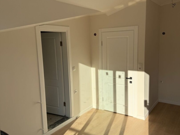 upper duplex for sale in Tasyaka