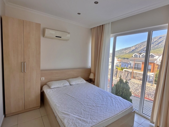 furnished 3-bedroom apartment