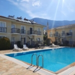 ground-floor 2-bed apartment