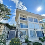 3-Bed upper duplex apartment