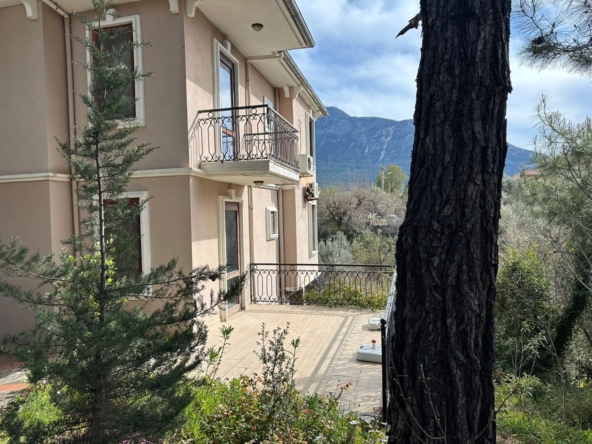 bargain 2-bed apartment in Ovacik