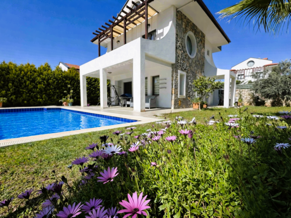 furnished 4 bed villa