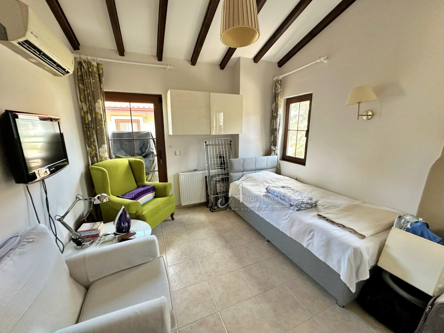 modern 3-bed detached villa