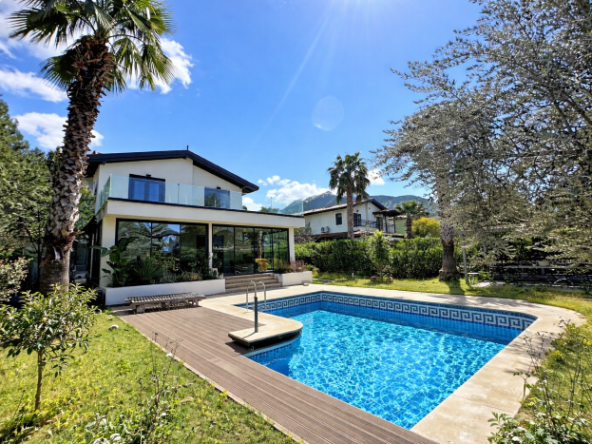 modern 3-bed detached villa