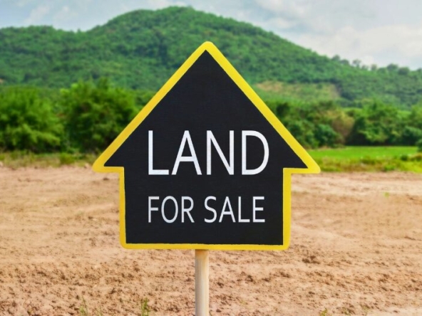 land for sale near Seydikemer