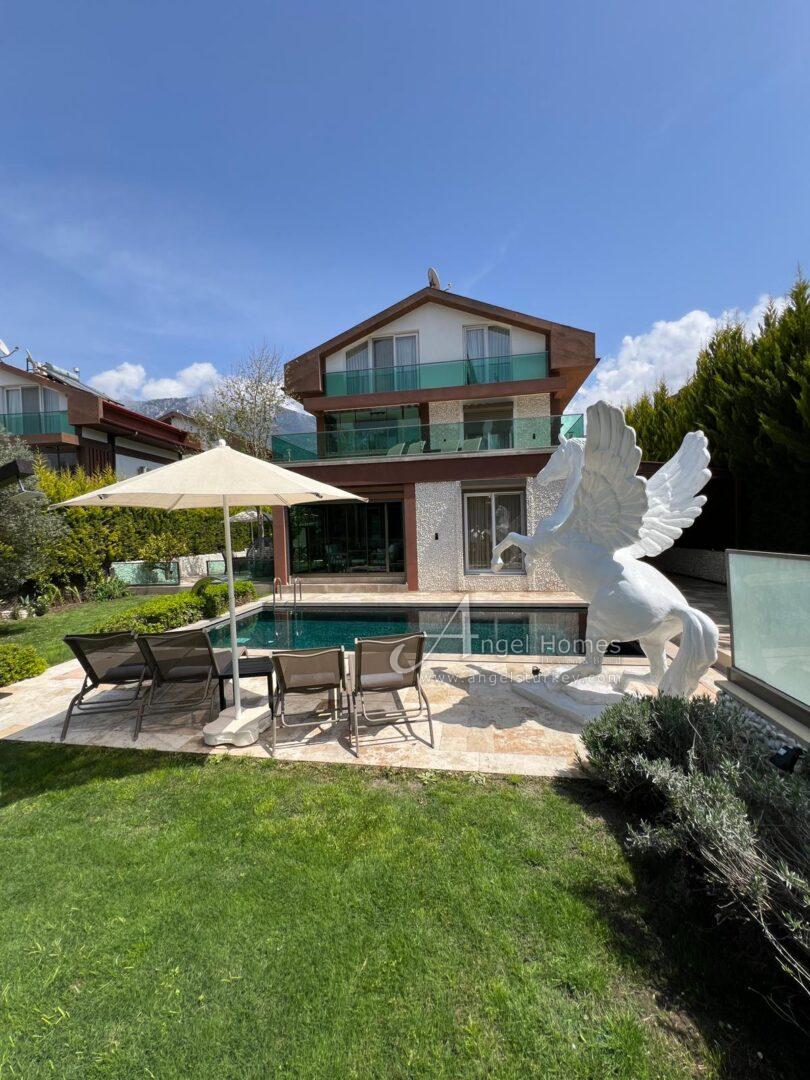 4-bedroom villa in Hisaronu