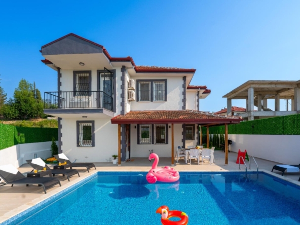 3-bed private villa in Doger