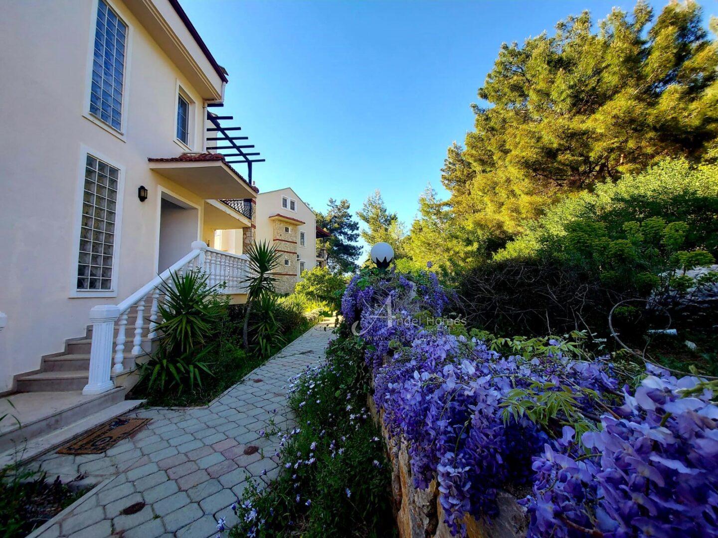 3-bedroom apartment for sale in Hisaronu