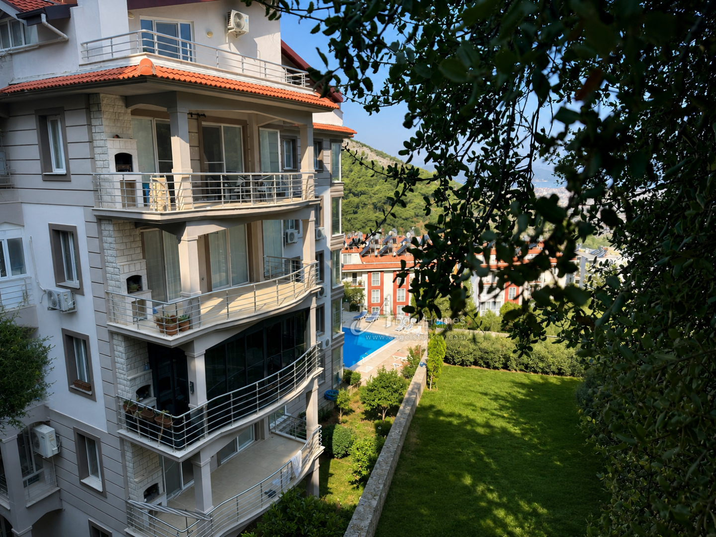 Sea view apartment for sale in Fethiye