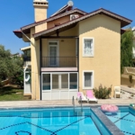 5-bed upper duplex in Ovacik