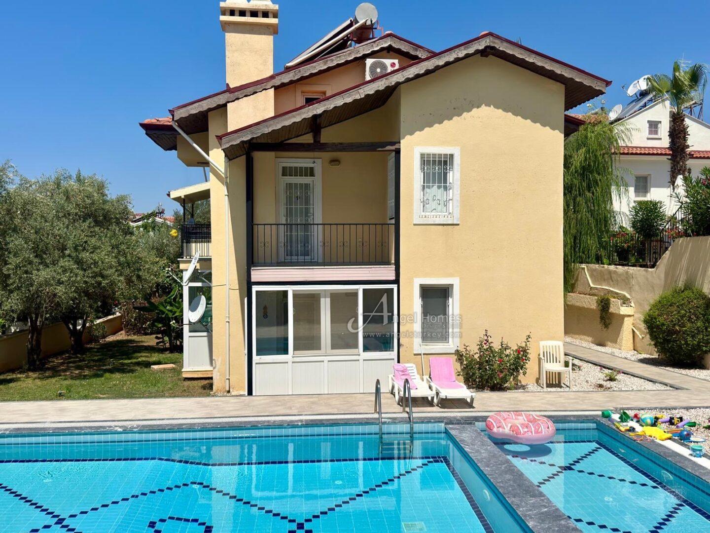 5-bed upper duplex in Ovacik