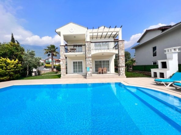furnished 3-bed detached villa in Hisaronu