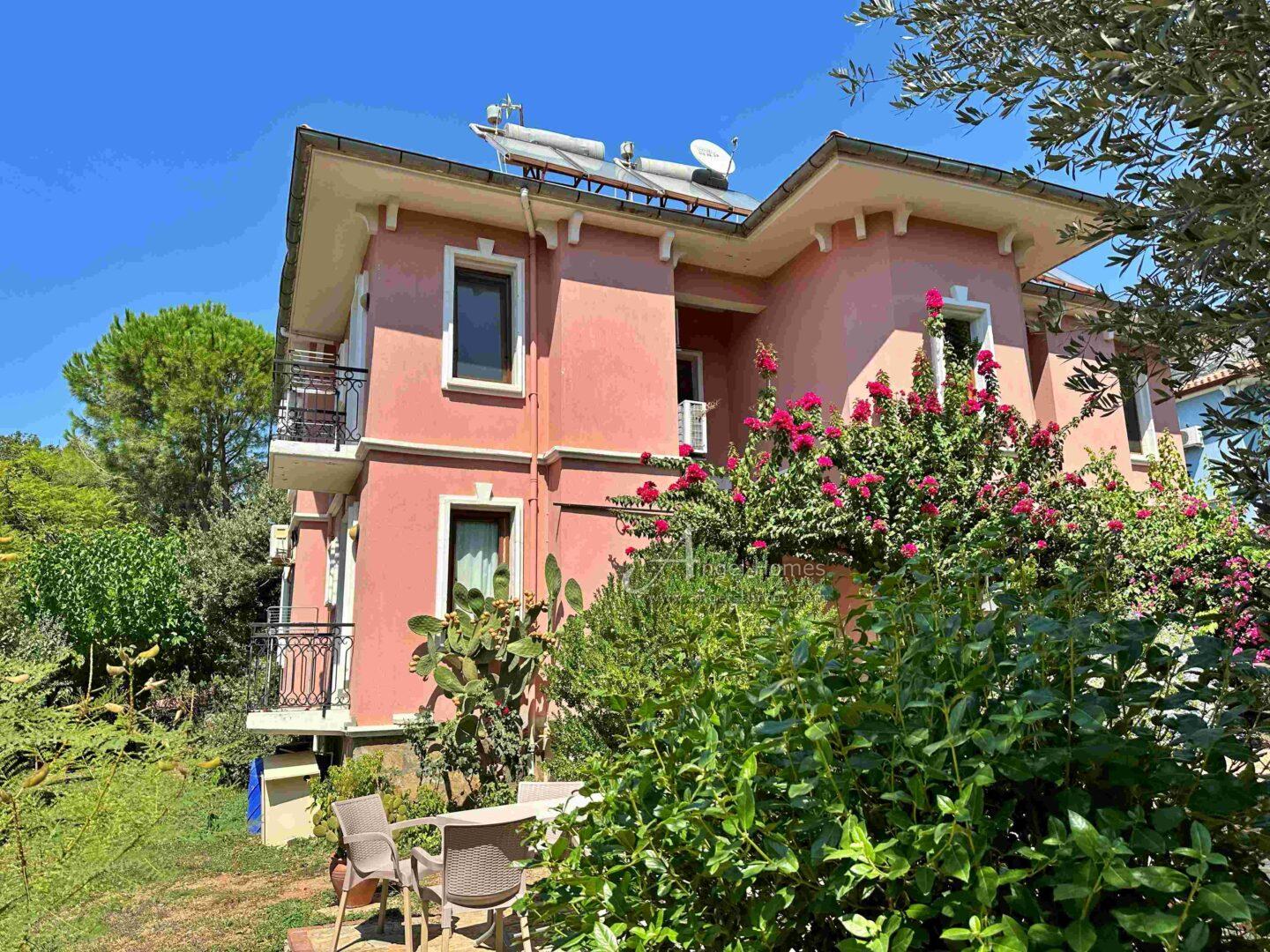 furnished 2-bed apartment in Ovacik