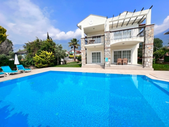 furnished 3-bed detached villa in Hisaronu
