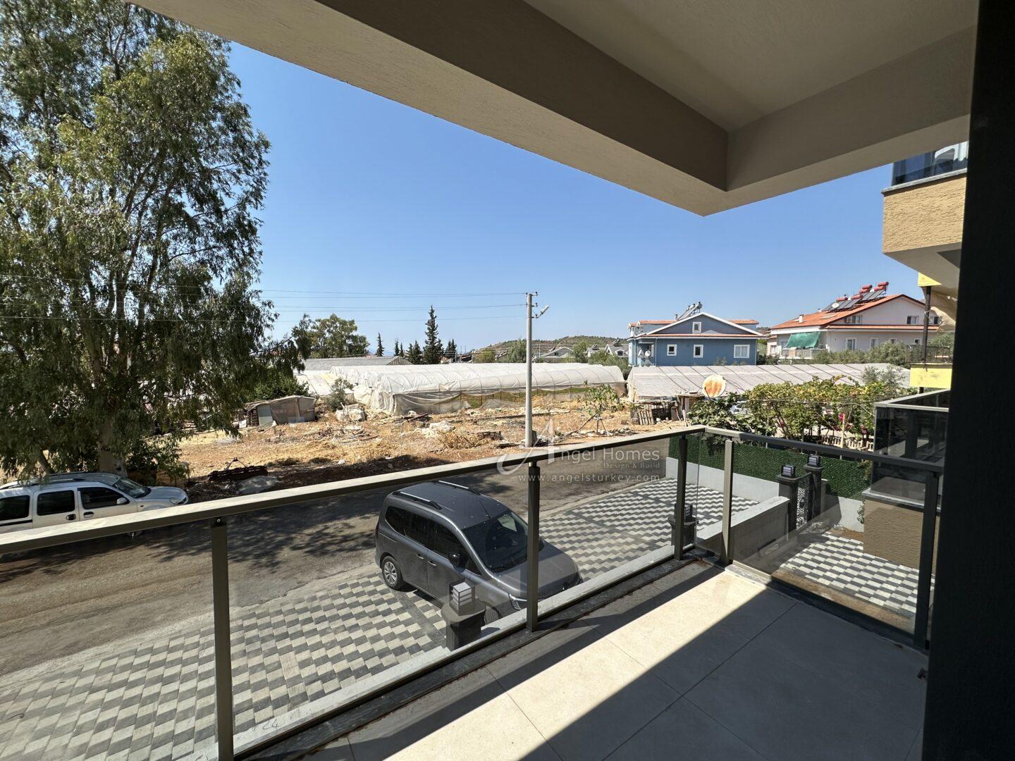newly built 3-bed upper duplex