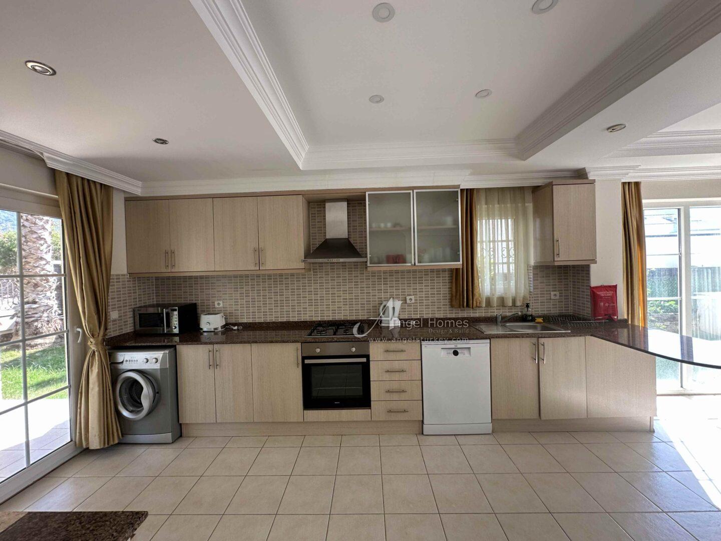FURNISHED 3-BED DETACHED VILLA IN HISARONU – Private Pool & A Great Location