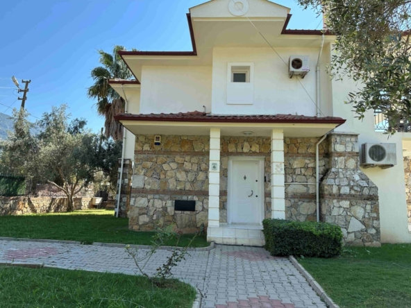 FURNISHED 3-BED DETACHED VILLA IN HISARONU – Private Pool & A Great Location