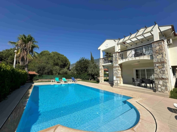 FURNISHED 3-BED DETACHED VILLA IN HISARONU – Private Pool & A Great Location