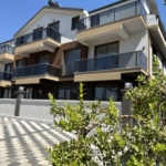 newly built 3-bed upper duplex