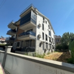 upper duplex apartment in Tasyaka