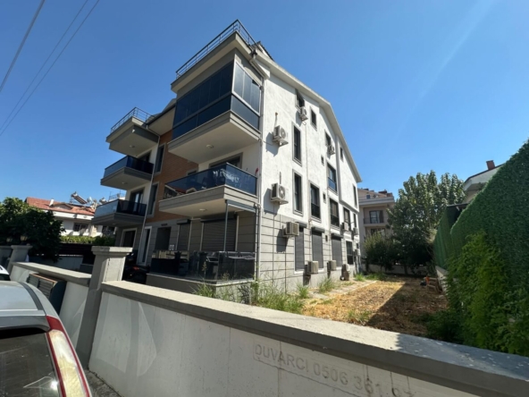 upper duplex apartment in Tasyaka