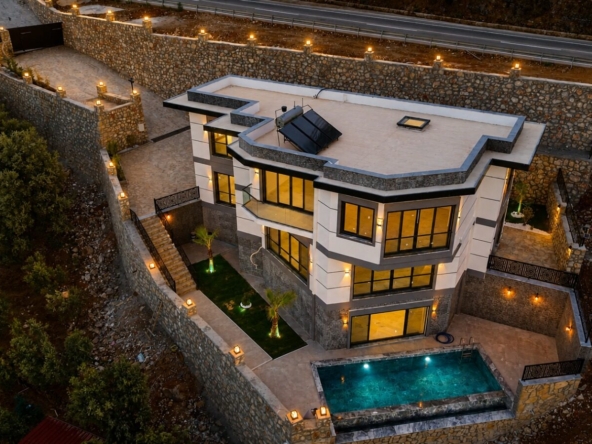 new 5-bed villa in Incirkoy