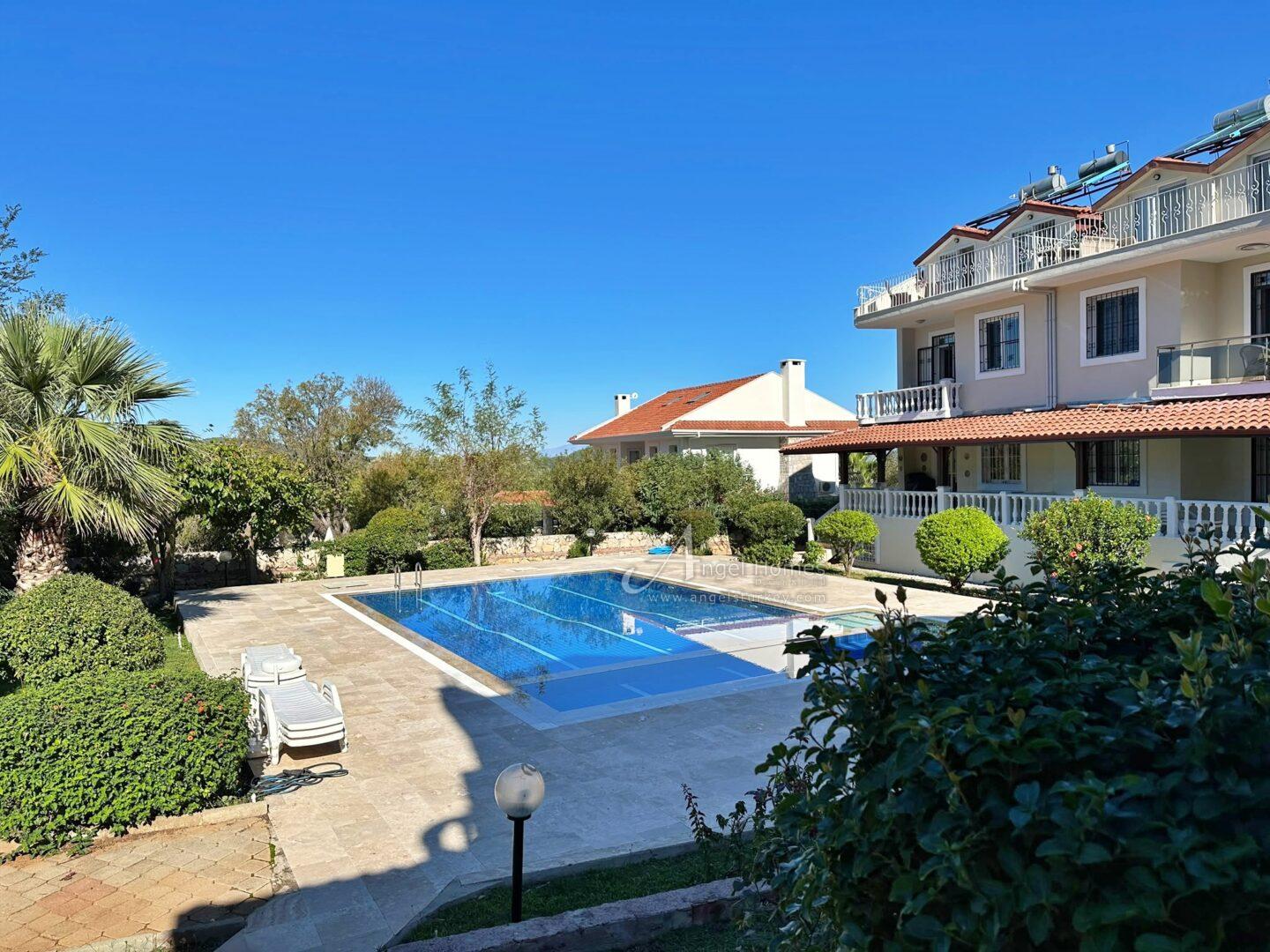 FURNISHED 3-BED DUPLEX IN OVACIK – Well Presented & Popular Site
