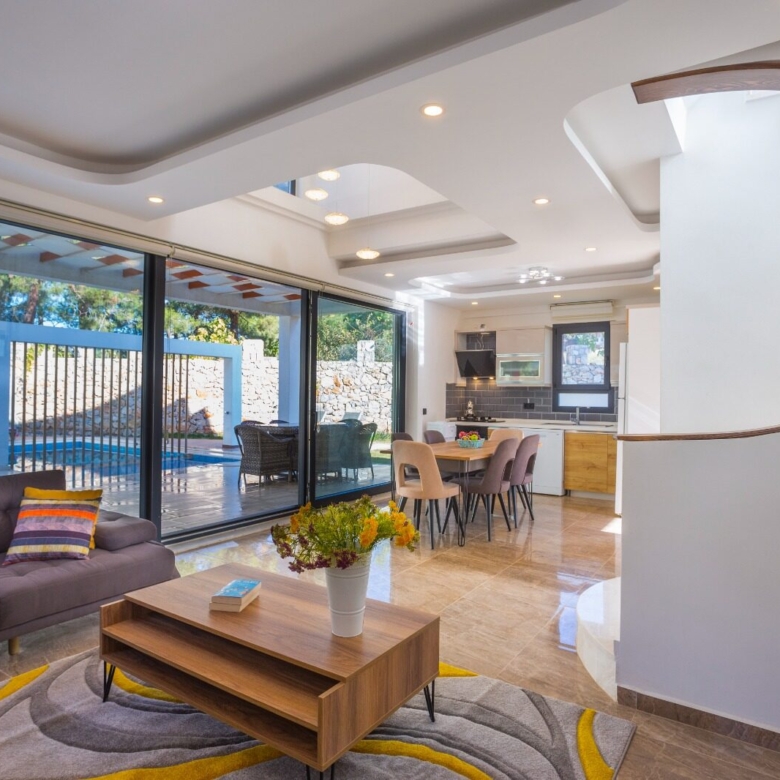 FURNISHED 4-BED VILLA IN HISARONU – Private Pool & Prime Location