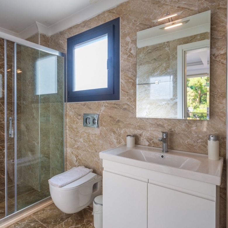 FURNISHED 4-BED VILLA IN HISARONU – Private Pool & Prime Location