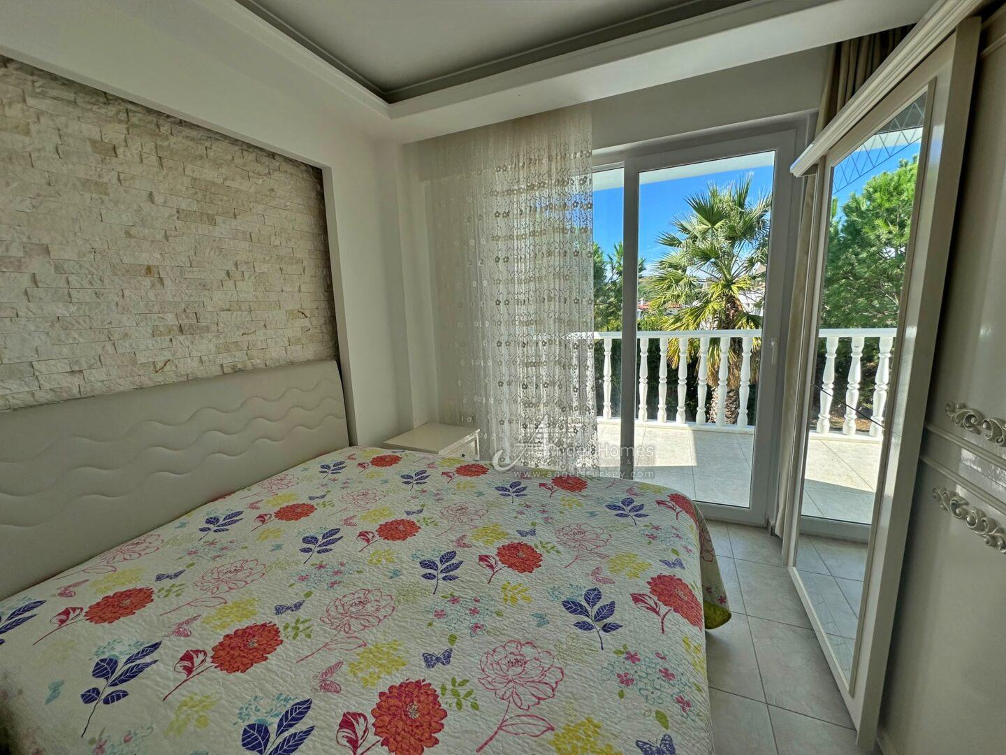 MODERN 4-BED VILLA IN LOWER OVACIK – Furnished, Pool & Parking