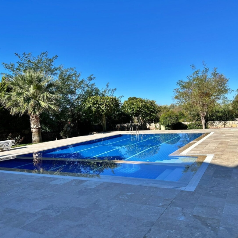 FURNISHED 3-BED DUPLEX IN OVACIK – Well Presented & Popular Site