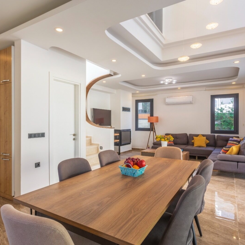 FURNISHED 4-BED VILLA IN HISARONU – Private Pool & Prime Location