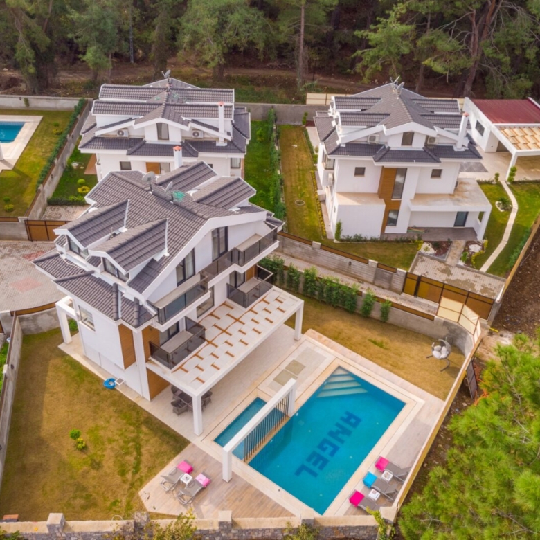 FURNISHED 4-BED VILLA IN HISARONU – Private Pool & Prime Location