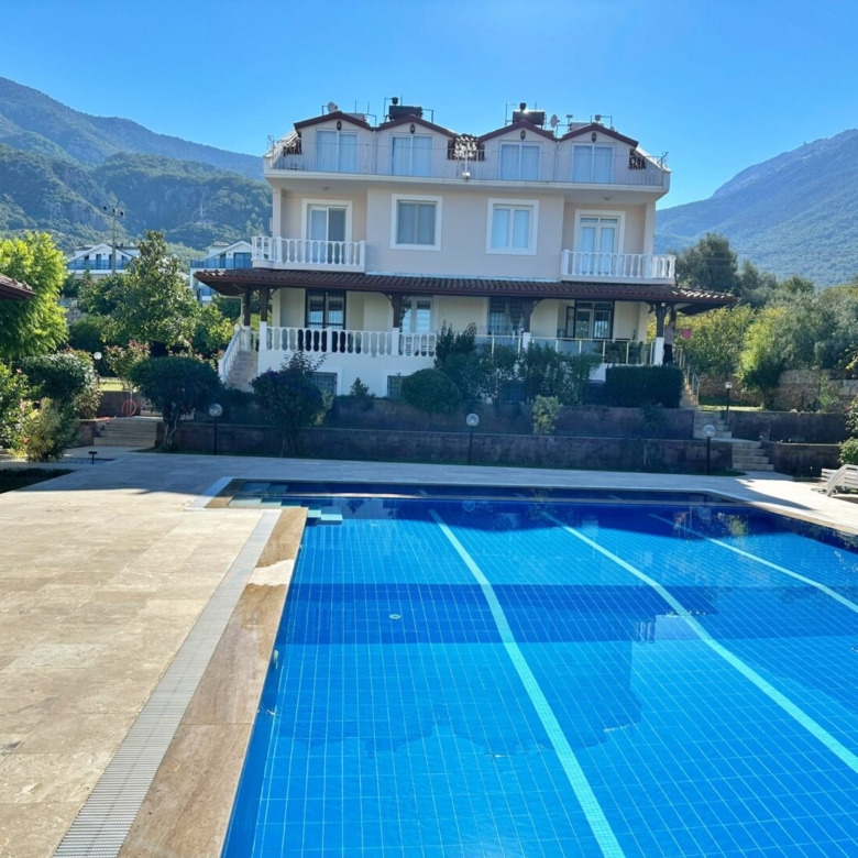 furnished 3-bed duplex in Ovacik