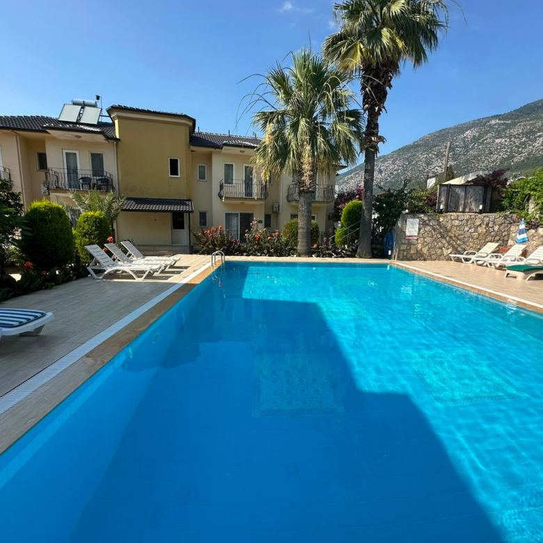 BARGAIN 1-BED APARTMENT IN OVACIK – Furnished, Shared Pool, Great Location