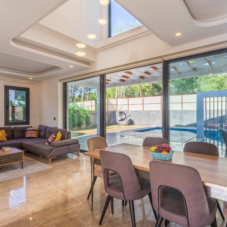 FURNISHED 4-BED VILLA IN HISARONU – Private Pool & Prime Location
