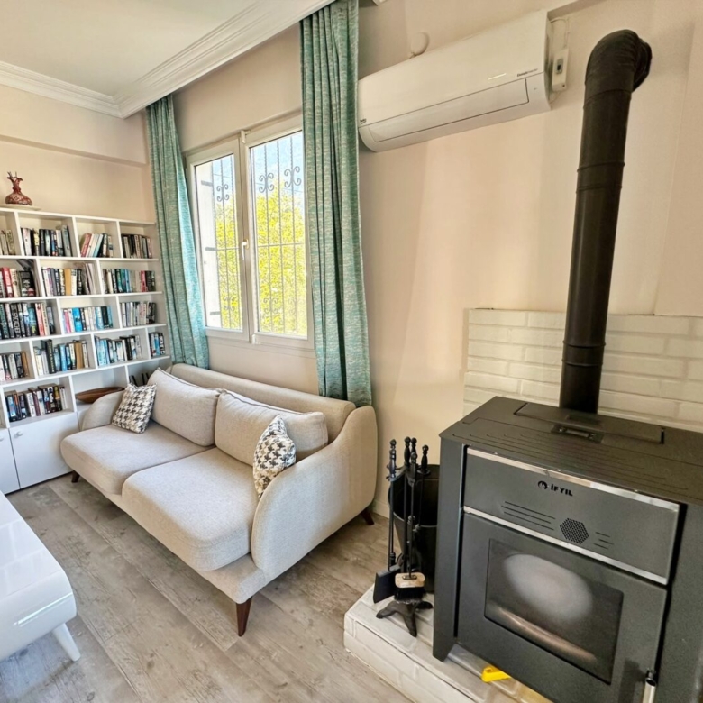 FURNISHED 3-BED DUPLEX IN OVACIK – Well Presented & Popular Site