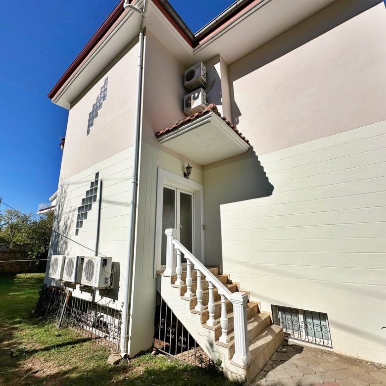 FURNISHED 3-BED DUPLEX IN OVACIK – Well Presented & Popular Site