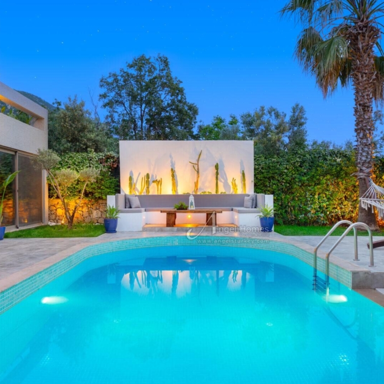 LUXURY 3-BED VILLA IN OVACIK – Furnished, 2-Pools & Spa
