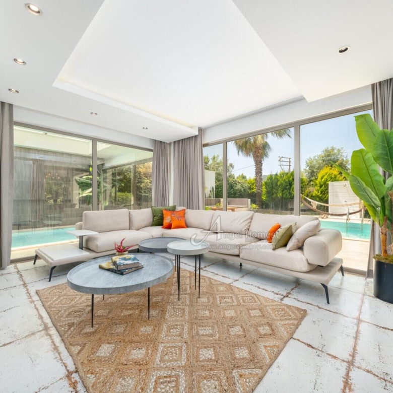 LUXURY 3-BED VILLA IN OVACIK – Furnished, 2-Pools & Spa