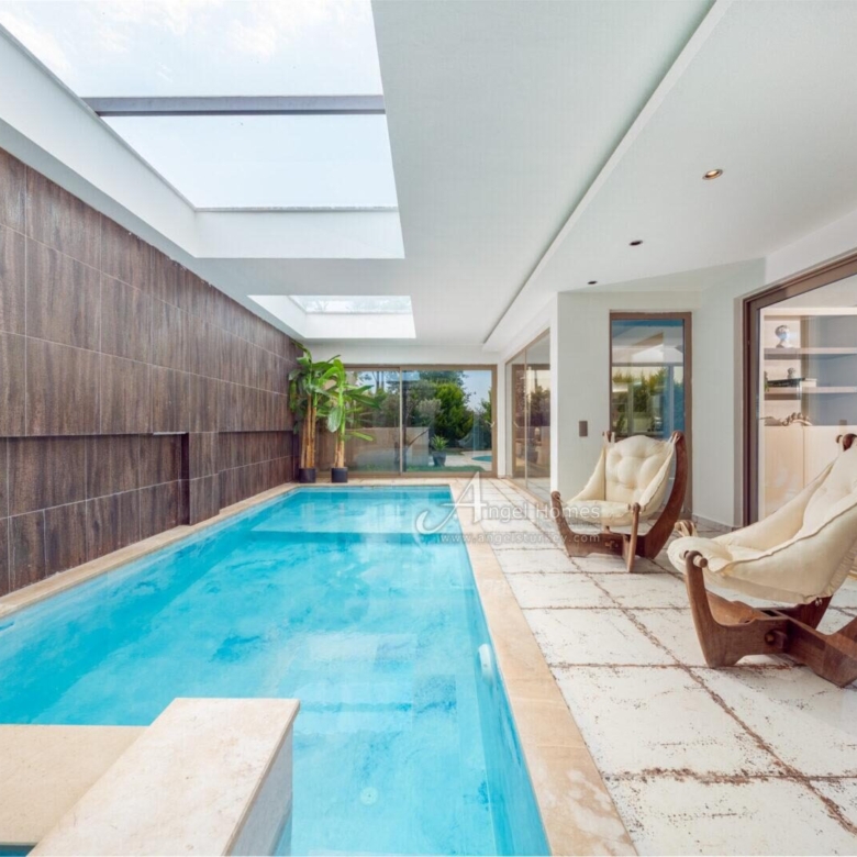 LUXURY 3-BED VILLA IN OVACIK – Furnished, 2-Pools & Spa