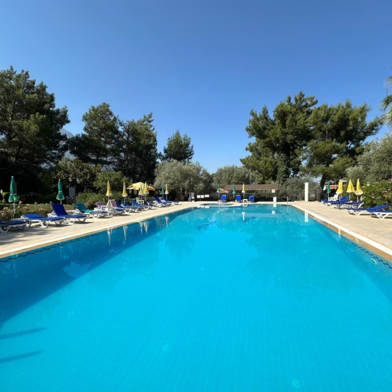 FURNISHED 2-BED GROUND-FLOOR APARTMENT IN OVACIK – Popular Site with Communal Facilities